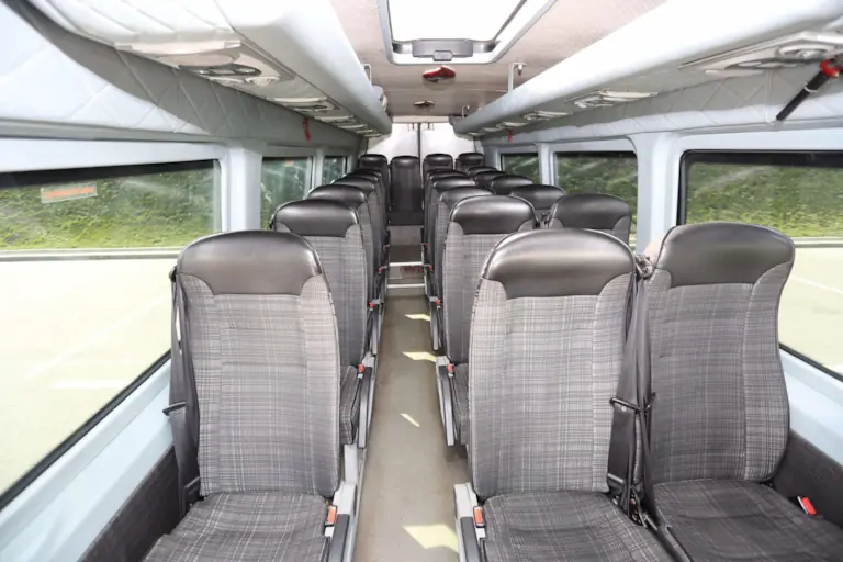 Mikroautobusu nuoma 23 vietu