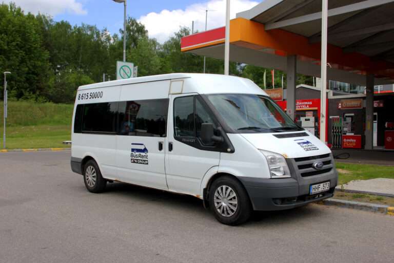 Wolkswagen Crafter 2008m. 16 vietų mikroautobuso nuoma Kaune