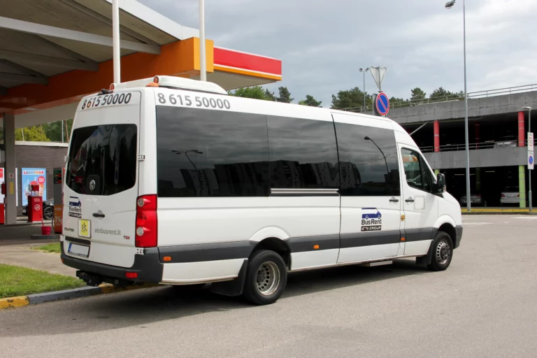 Mikroautobusų nuoma 23 vietų kaina