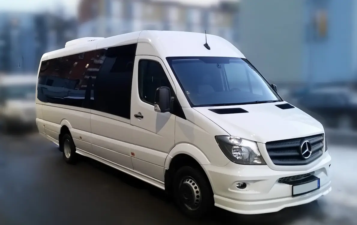Mikroautobusų nuoma 25 vietų