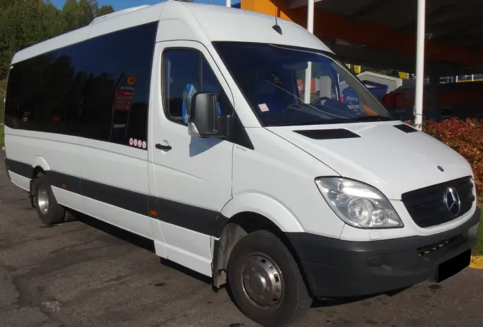 Mikroautobusu nuoma 19 vietu