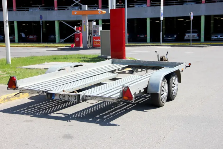 Tralo priekabos nuoma