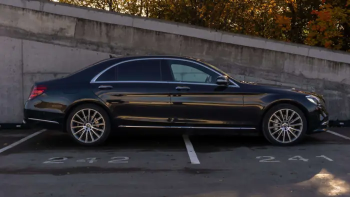 Mercedes S klasės nuoma Vilniuje su vairuotoju kaina